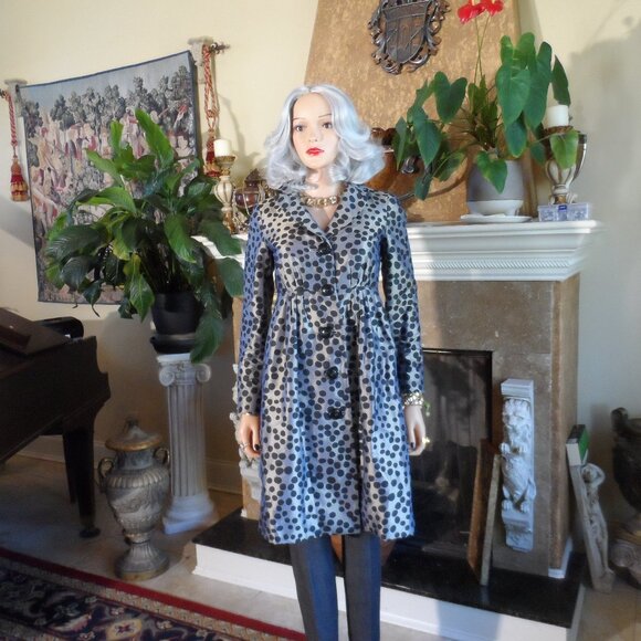 New Moschino CheapandChic Gold/Black Print 100% Silk Front Button Coat Size 4 - Picture 2 of 16